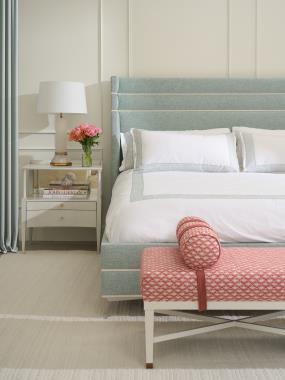Room Scene: HC760-K - Hamlin Upholstered King Bed shown in HC4544-32 fabric and HC4325-10 contrast double  welt with Antique Silver metal legs; HC3015-70 - Suzanne Bench shown in HC486-54 fabric and HC142  on straps with Dove White finish and HC6466-70 - Isabella Nightstand shown in Weathered White with COH® Hardware - Acrylic Knob.
